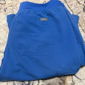 Figs yola scrub pants